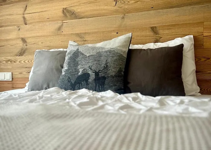 Seechalet Hallstatt شاليه باد غويسرن